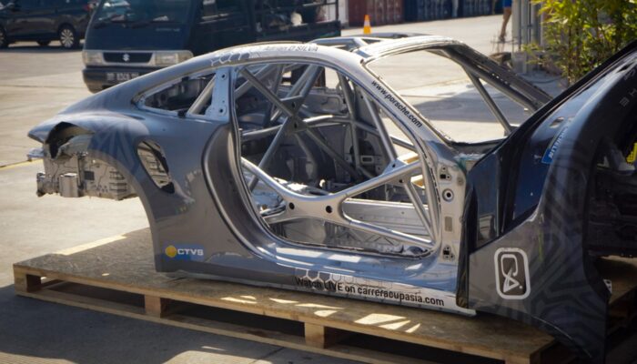 Porsche Carrera Cup Asia 2025 di Mandalika: Paddock Sibuk, Mobil Balap Dirakit dari Nol