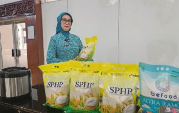 Medium Serasa Premium, Ketua PKK NTB Puji Kualitas Beras Bulog