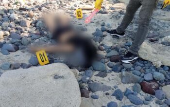 Tragedi Pantai Nipah: Polisi Olah TKP Penemuan Mahasiswa Meninggal Dunia