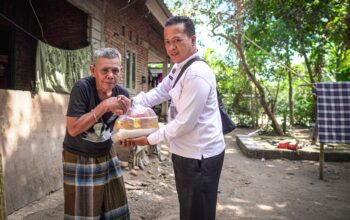 Lapas Lombok Barat Salurkan Sembako untuk Warga Sekitar