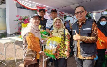 Gerakan Pangan Murah Meriahkan HUT ke-80 RI, Warga NTB Serbu Sembako Murah