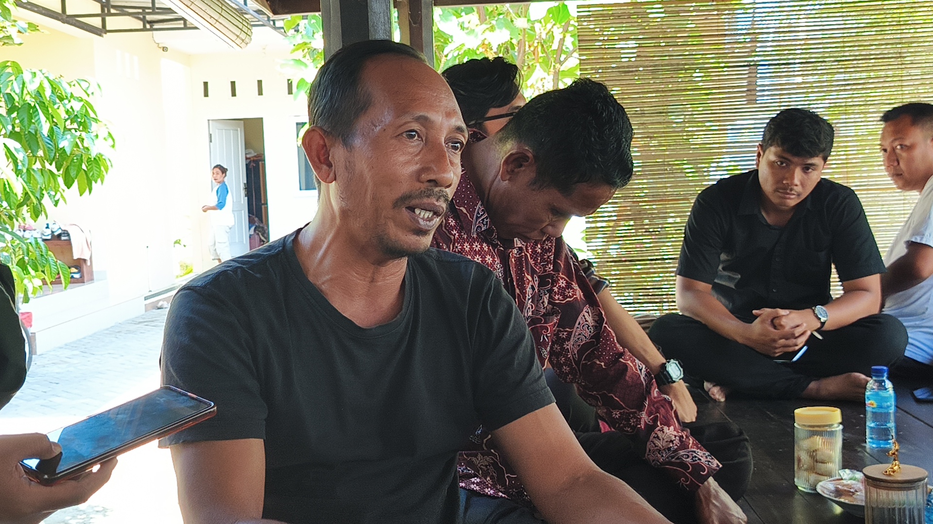 Keluarga Brigadir Esco Tegas: Bukan Bunuh Diri, Ini Pembunuhan!