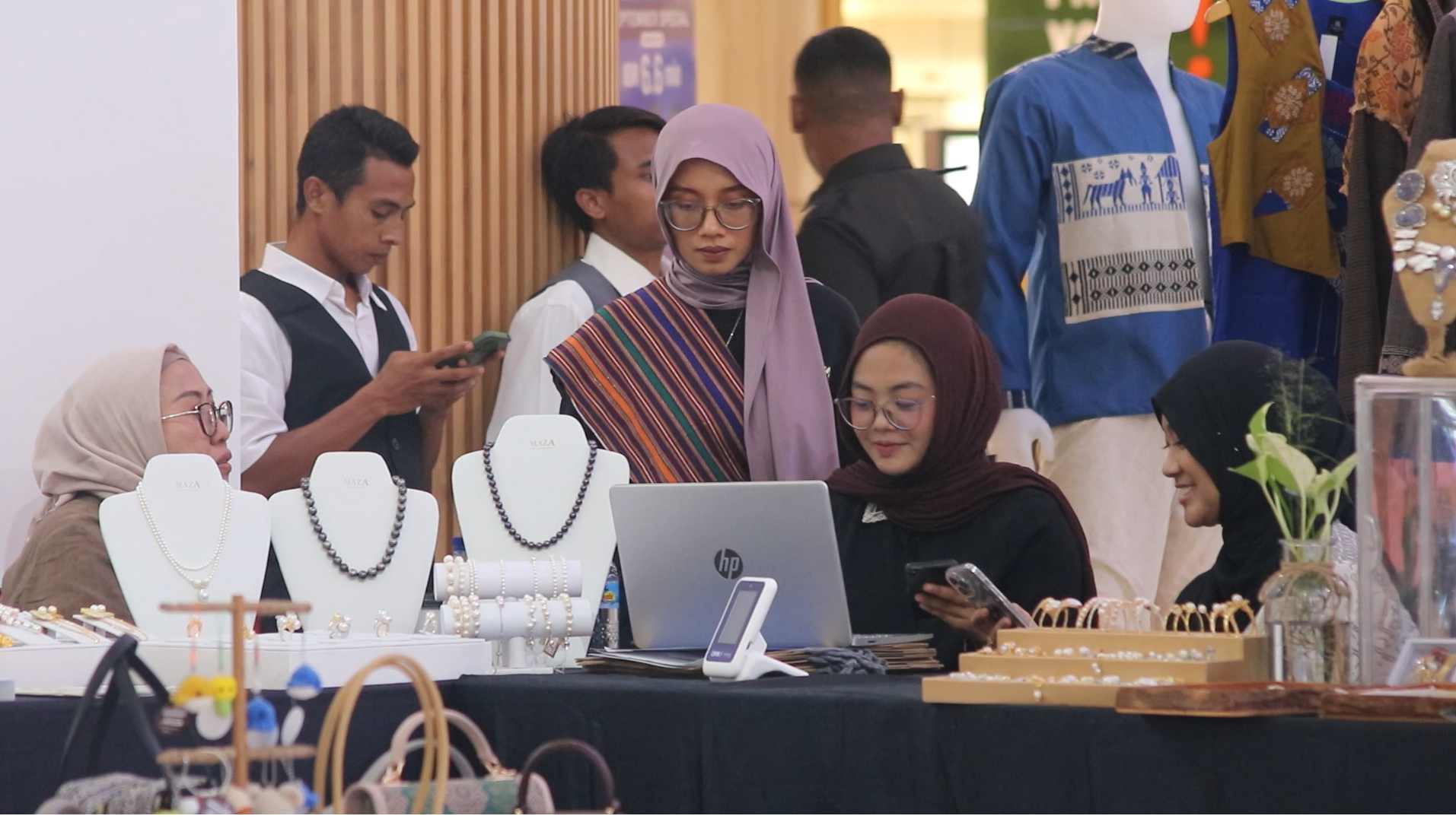 UMKM Raup Rp392 Juta di KK NTB 2025, Perbankan Salurkan Rp19,3 Miliar