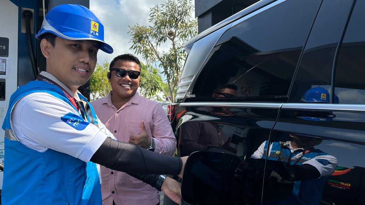 PLN Hadirkan SPKLU Ultra Cepat di MotoGP Mandalika 2025