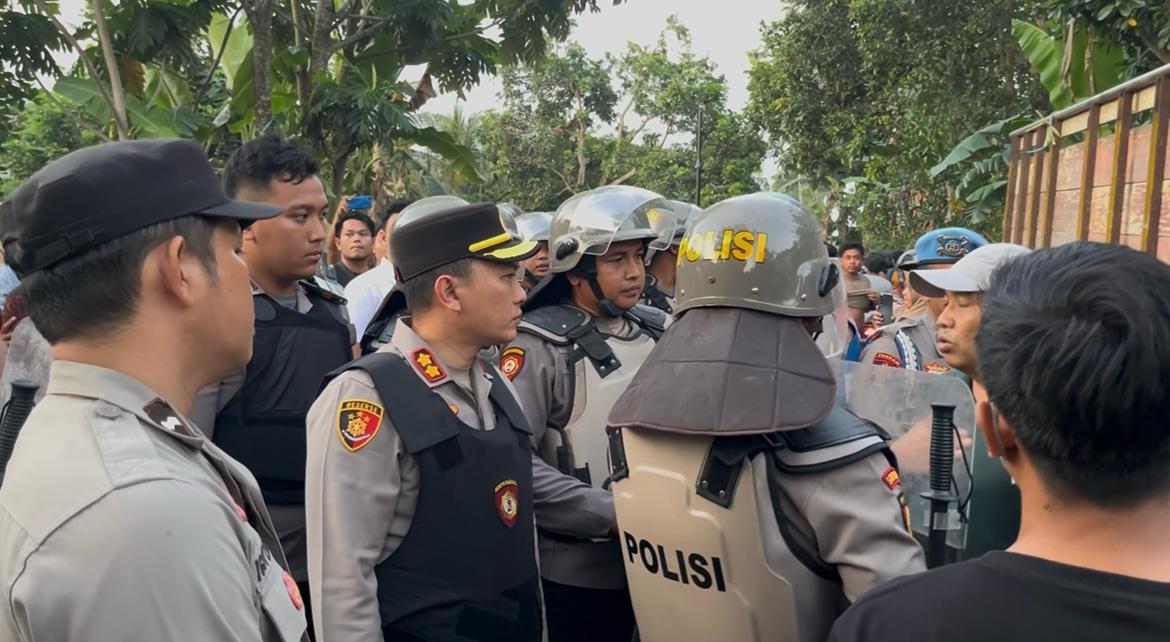 Kapolres Lombok Barat Turun Tangan Redam Aksi Pengerusakan