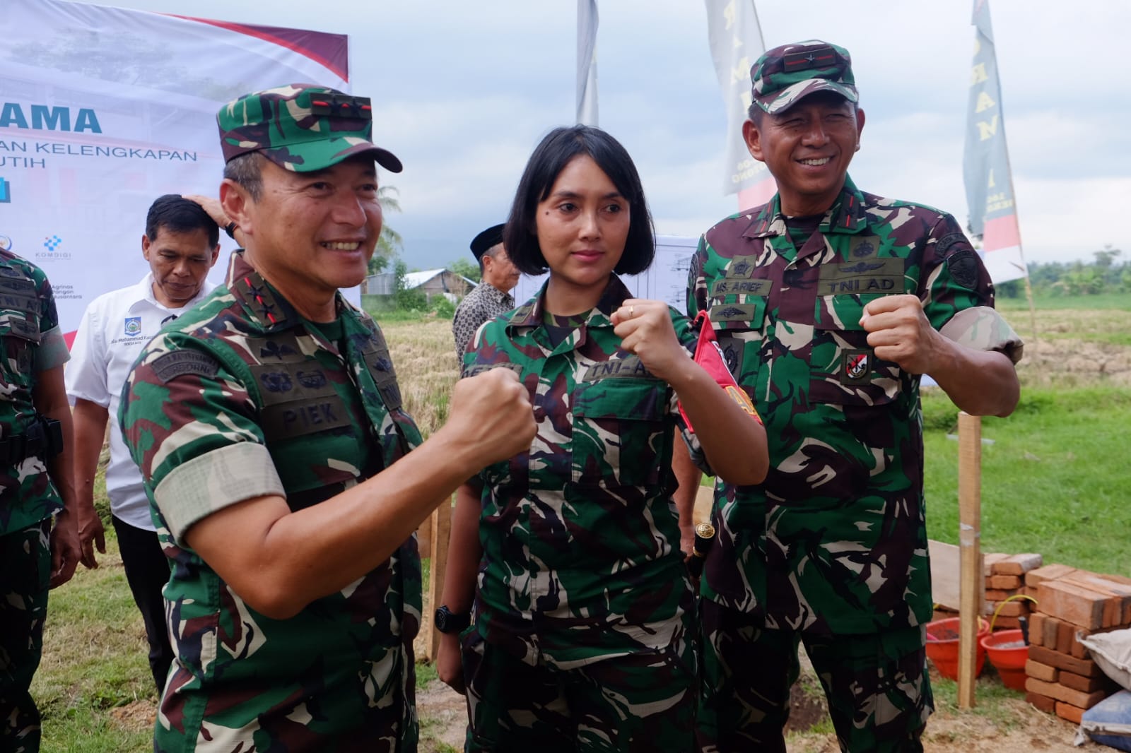 Sejarah Baru di NTB, Pelda (K) Dewi Jadi Babinsa Wanita Pertama di Korem 162/Wira Bhakti