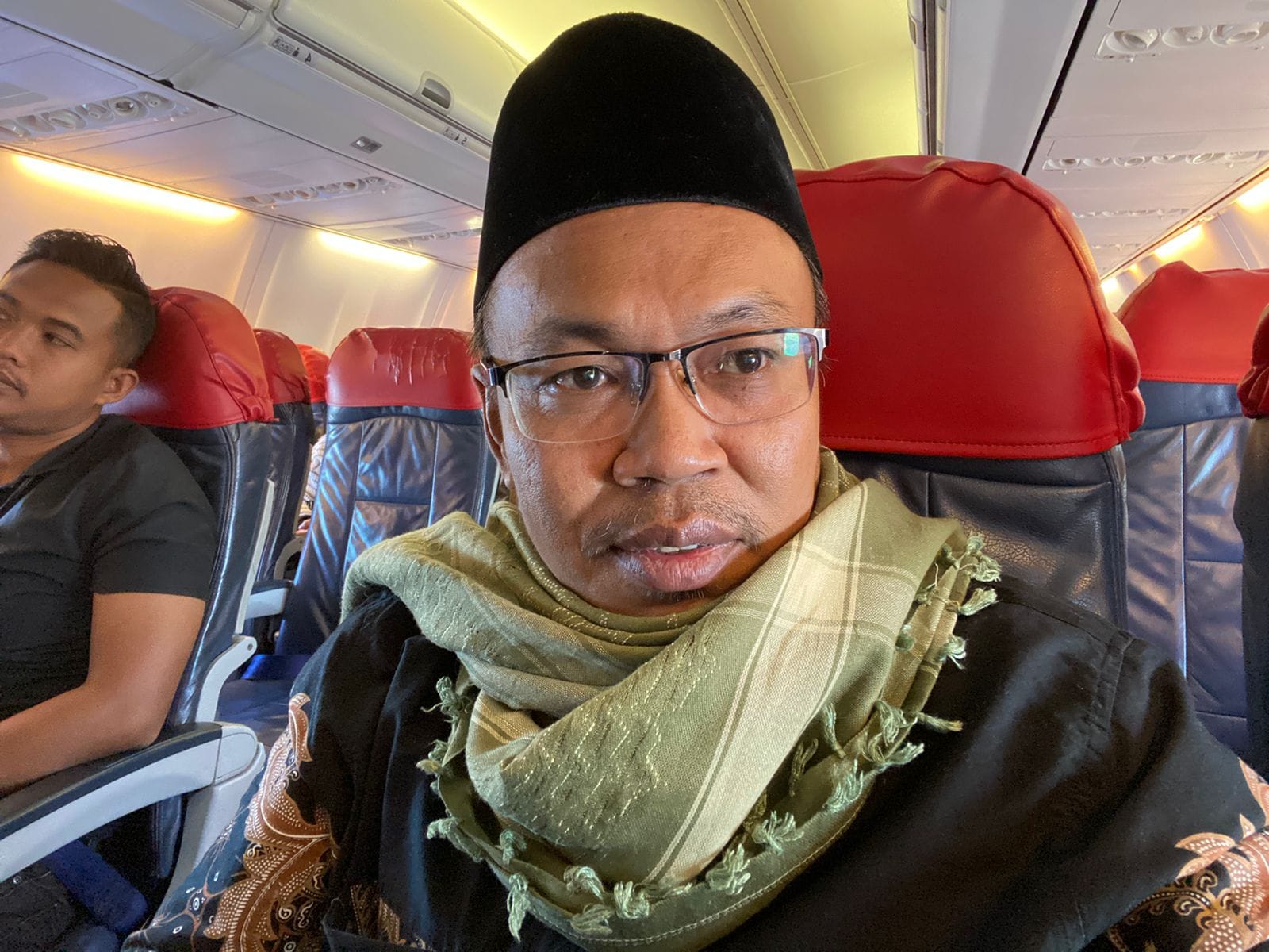 Fenomena Waria: Antara Hak Asasi dan Nilai Moral Bangsa