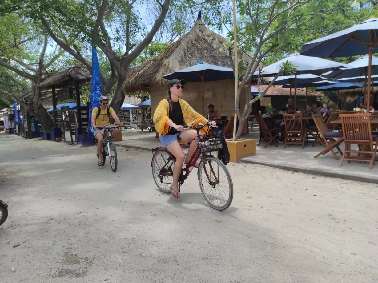 Pariwisata NTB Oktober 2025: TPK Hotel Turun, Wisnus Naik hingga 1,3 Juta Kunjungan