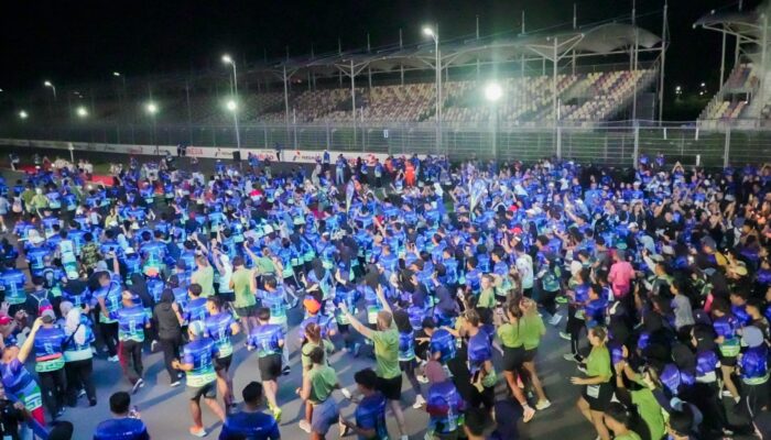 Mandalika Korpri Fun Night Run 2025 Pecahkan Rekor, 7.500 Pelari Ramaikan Sirkuit Internasional Mandalika