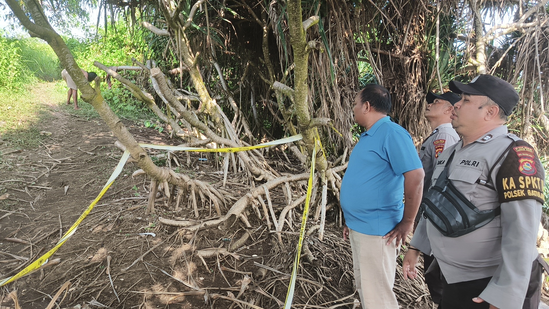 Mahasiswa Ditemukan Tewas Tergantung di Pantai Kerandangan
