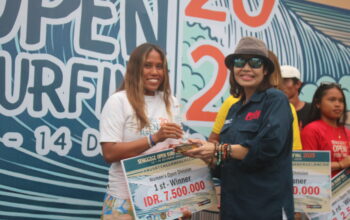 Dea Anastasia Juara Women, Senggigi Surfing Open 2025 Resmi Ditutup
