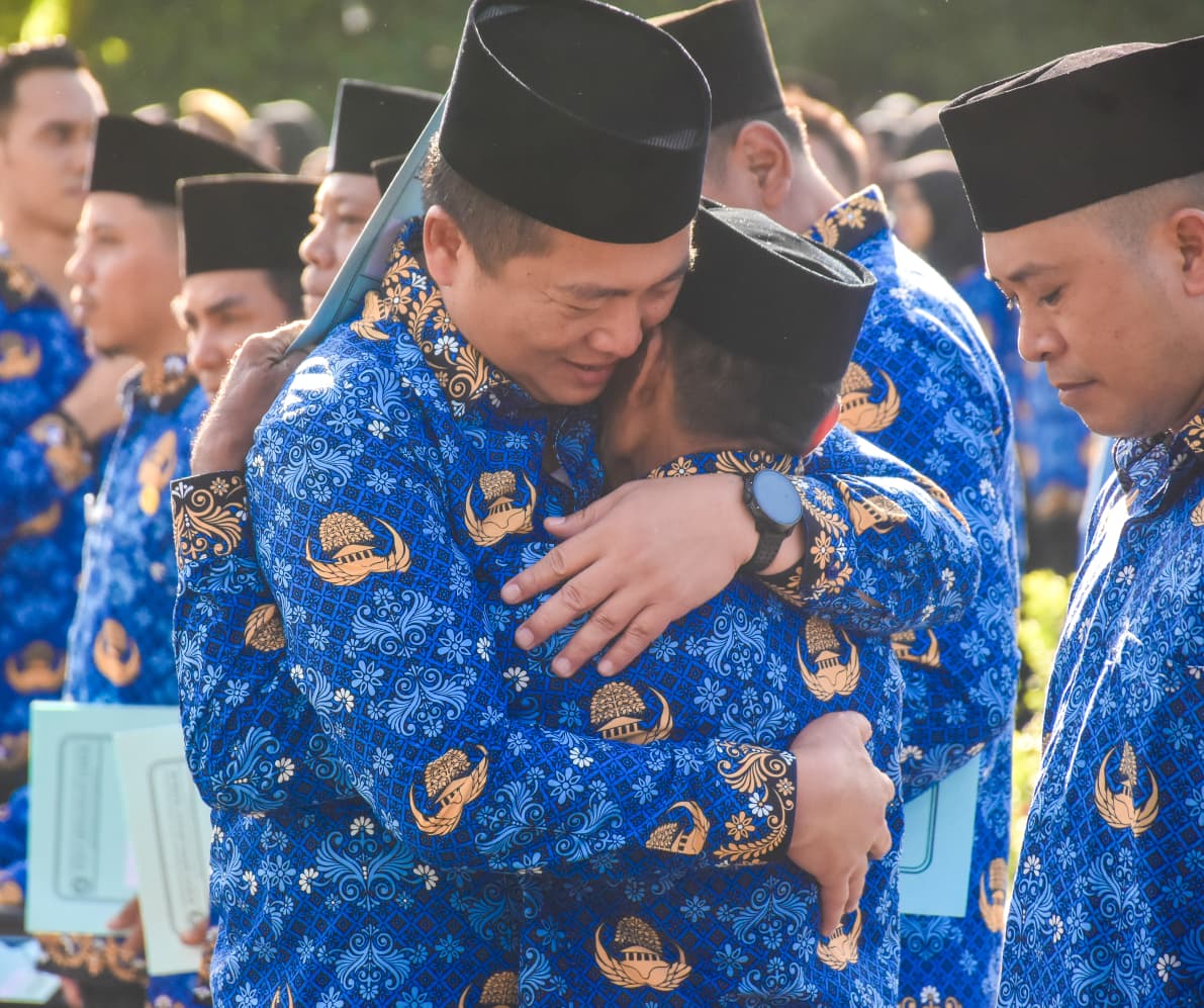 Gubernur NTB Lantik 9.411 PPPK Paruh Waktu, Miq Iqbal: Tulang Punggung Pelayanan Publik ke Depan