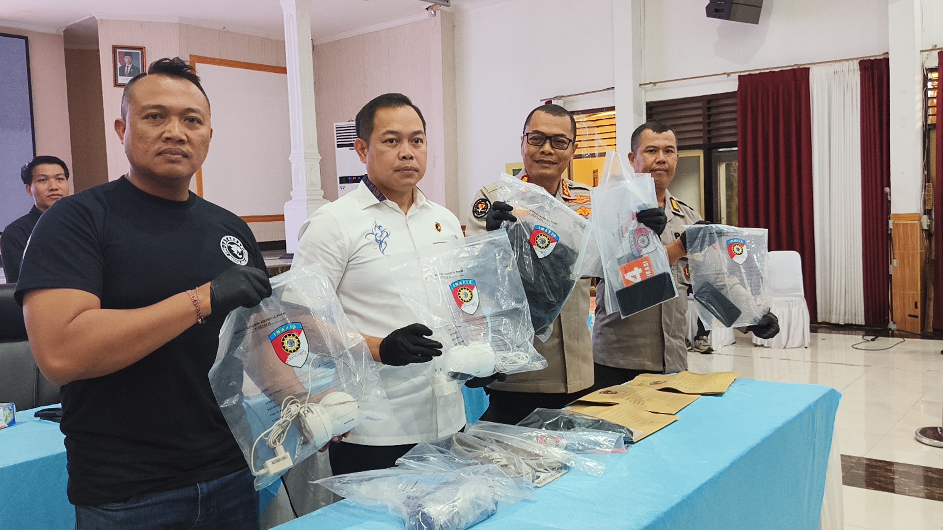 Tragis di Sekotong: Ibu Dibunuh dan Dibakar Anak Kandung, Motif Uang Terungkap