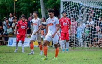 Osvaldo Haay Mengamuk di Lapangan Berlumpur Sekotong, Golden Met Menang Telak 5–0