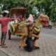 Dino Dokar Hadir di Mandalika, Atraksi Unik Gabungkan Dokar dan Dinosaurus