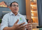 Pendaki Rinjani Turun Tajam di 2025, Tapi PNBP Justru Pecah Rekor