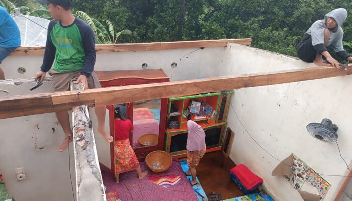 Angin Puting Beliung Terjang Dompu, Dua Rumah Warga Rusak