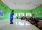 Polairud Sumbawa Tanamkan Kesadaran Lingkungan Lewat Sekolah Konservasi