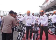 Wakapolda NTB Ikut Fun Bike Ulama–Umara di Mandalika, Dilanjutkan Sholawat di Pantai Kuta