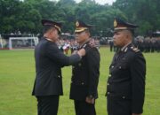 Dedikasi Tanpa Cacat, Personel Polda NTB Terima Satyalencana Pengabdian