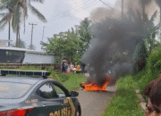 Ricuh di Suela: Maling Rumah Nyaris Diamuk Massa, Motor Pelaku Dibakar