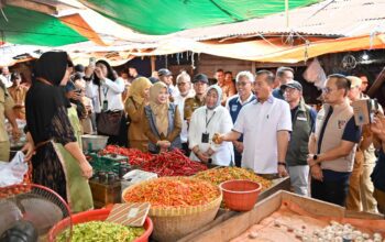 Cabai Rawit Tembus Rp95 Ribu, Gubernur NTB Sidak Pasar Mandalika Bertais