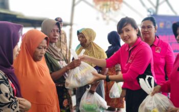Gerakan 1000 Rupiah Bhayangkari Polairud NTB Ringankan Beban Nelayan Lombok Barat