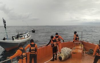 Terombang-ambing di Laut NTB, Lima Awak KM Nurazizah Berhasil Diselamatkan
