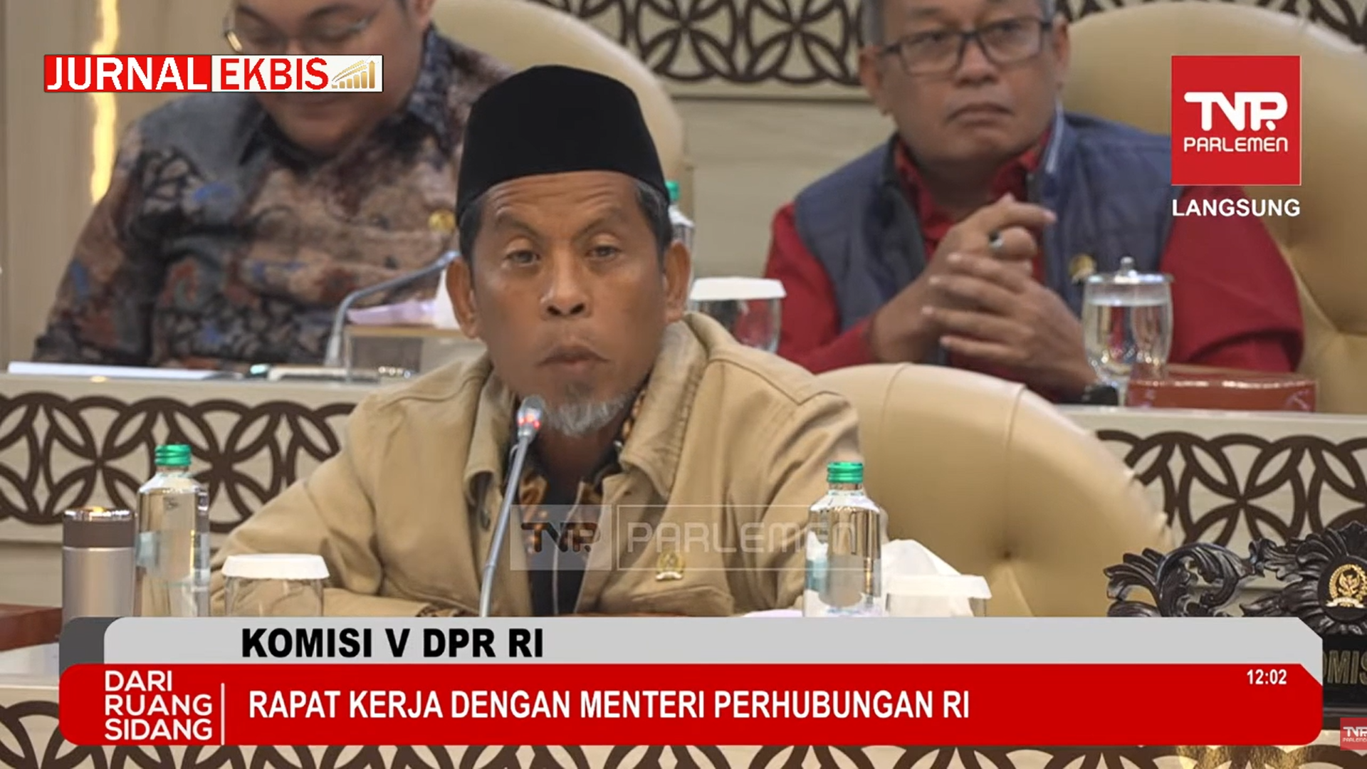 Rapat Panas di DPR: Abdul Hadi Sorot Terminal Mandalika dan Kesiapan Mudik Lebaran