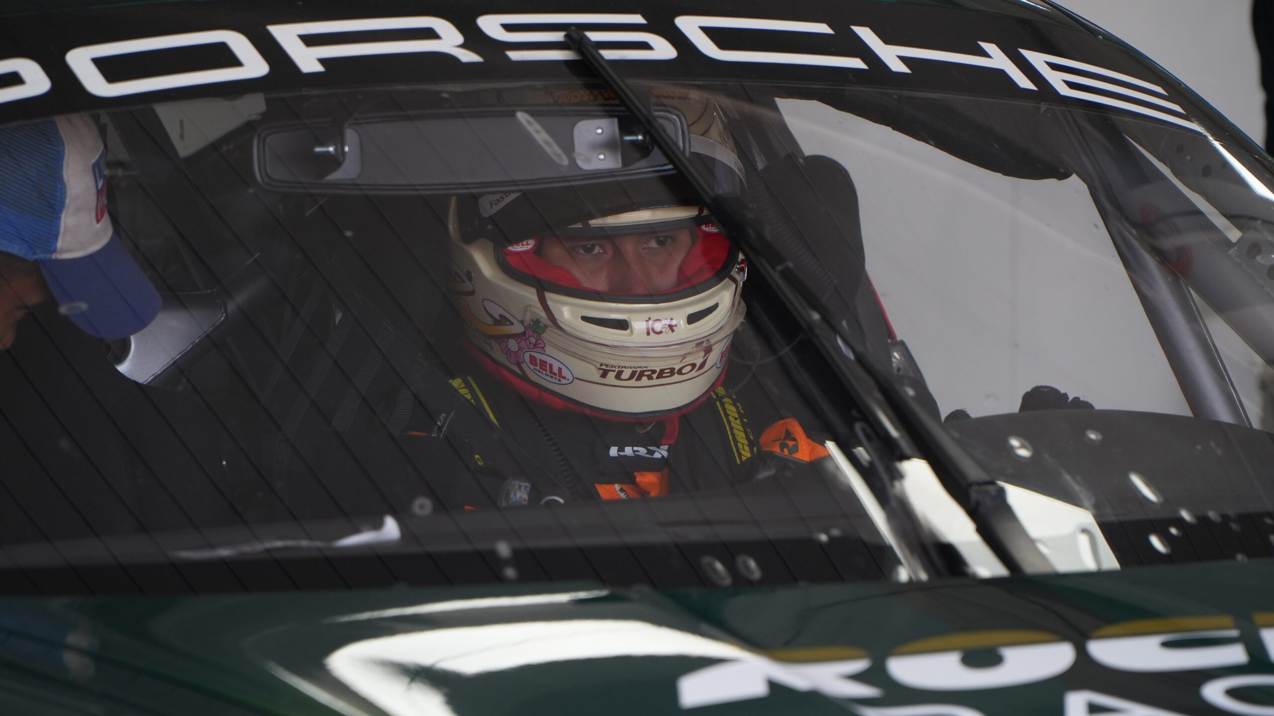 Sean Gelael Taklukkan Mandalika, Catat 1:33 di Debut dan Puji Sirkuit “Paling Indah”