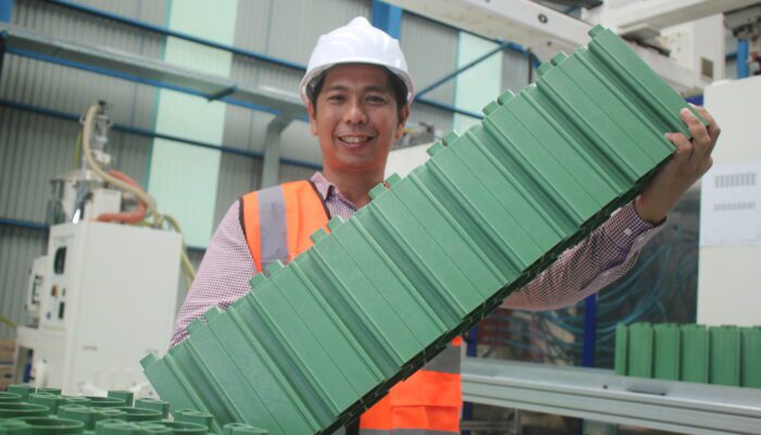 Blok Bangunan dari Plastik Daur Ulang Produksi Lombok Diminati Arab Saudi