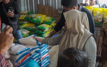 Wagub NTB Sidak Pasar Amahami, Harga Pangan Ramadan Masih Stabil