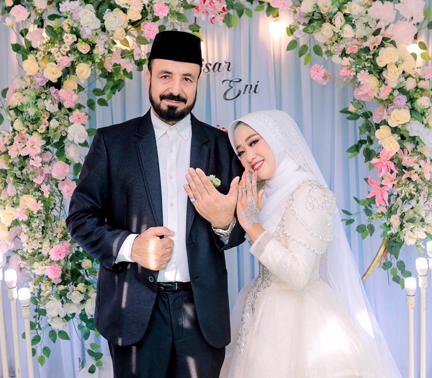 Dari Dubai ke Lombok Menjemput Cinta Istri Solehah