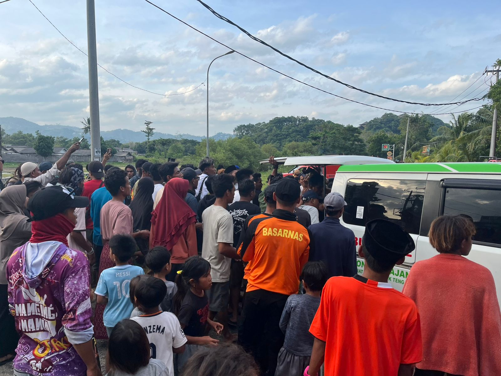 Cari Nyale Berujung Duka, Warga Praya Barat Tewas Terseret Arus Laut