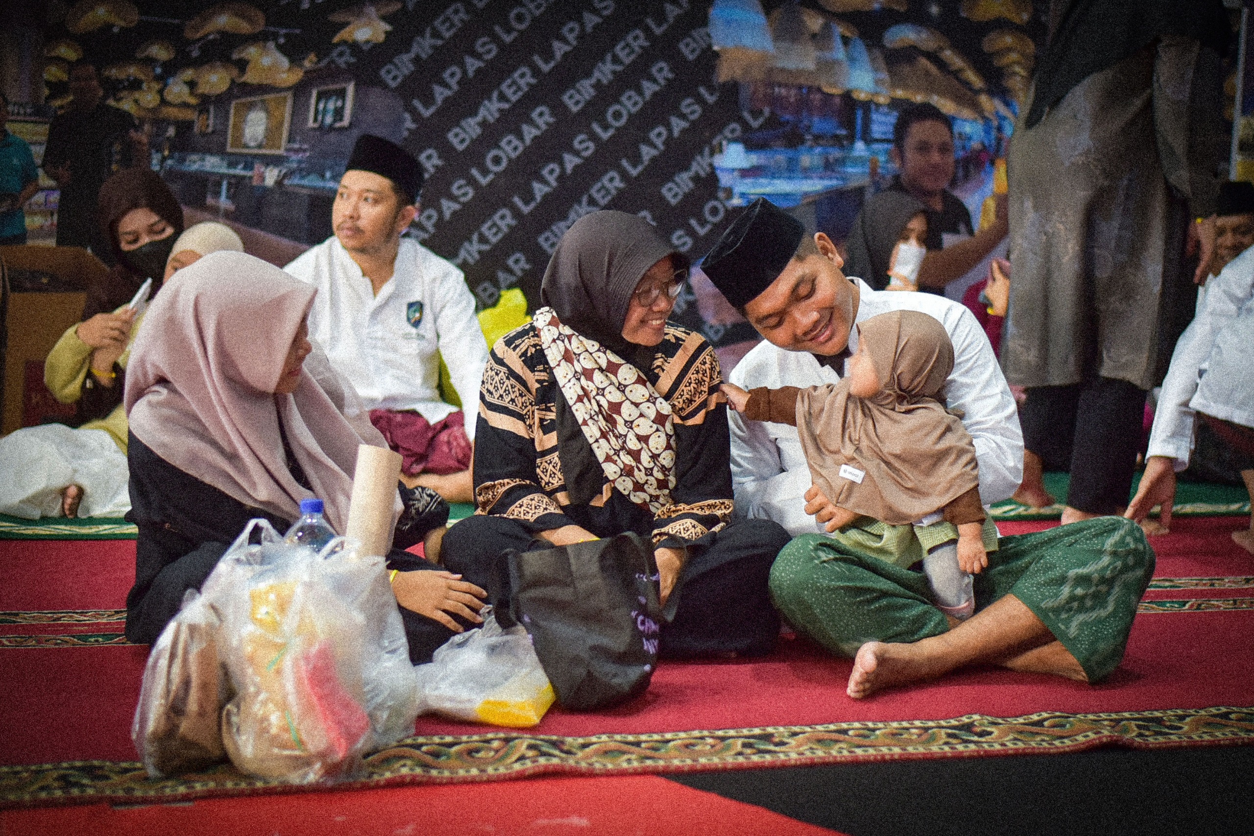 Safari Ramadan di Lapas Lombok Barat: 25 Warga Binaan Buka Puasa Bersama Keluarga