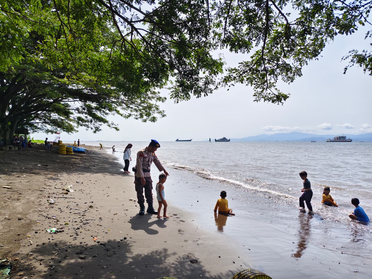 Polisi Intensifkan Patroli Perairan Lombok Timur, Wisatawan dan Kapal Jadi Fokus