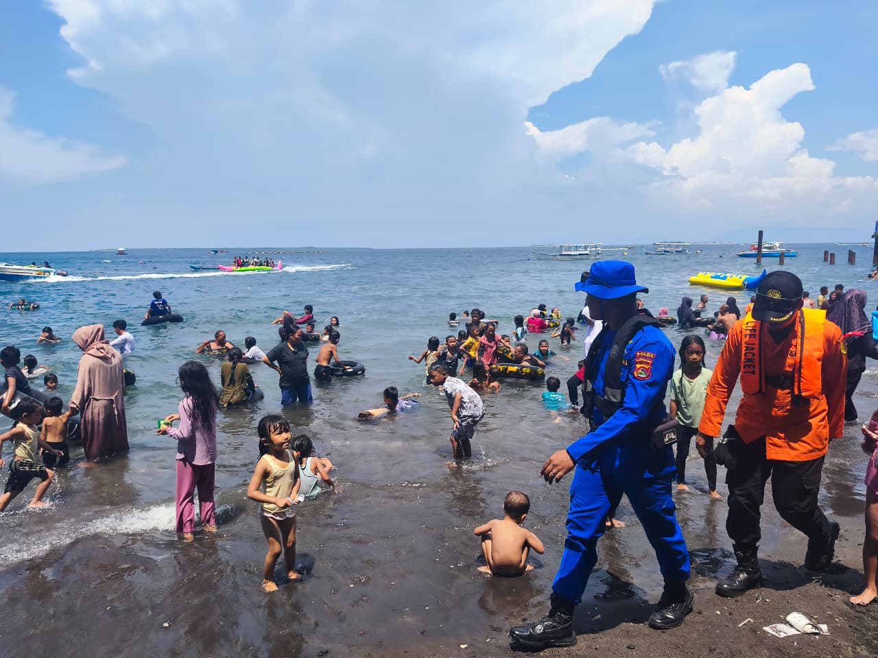 Pengamanan Lebaran Ketupat Diperketat, Polisi Siaga di Seluruh Pantai NTB