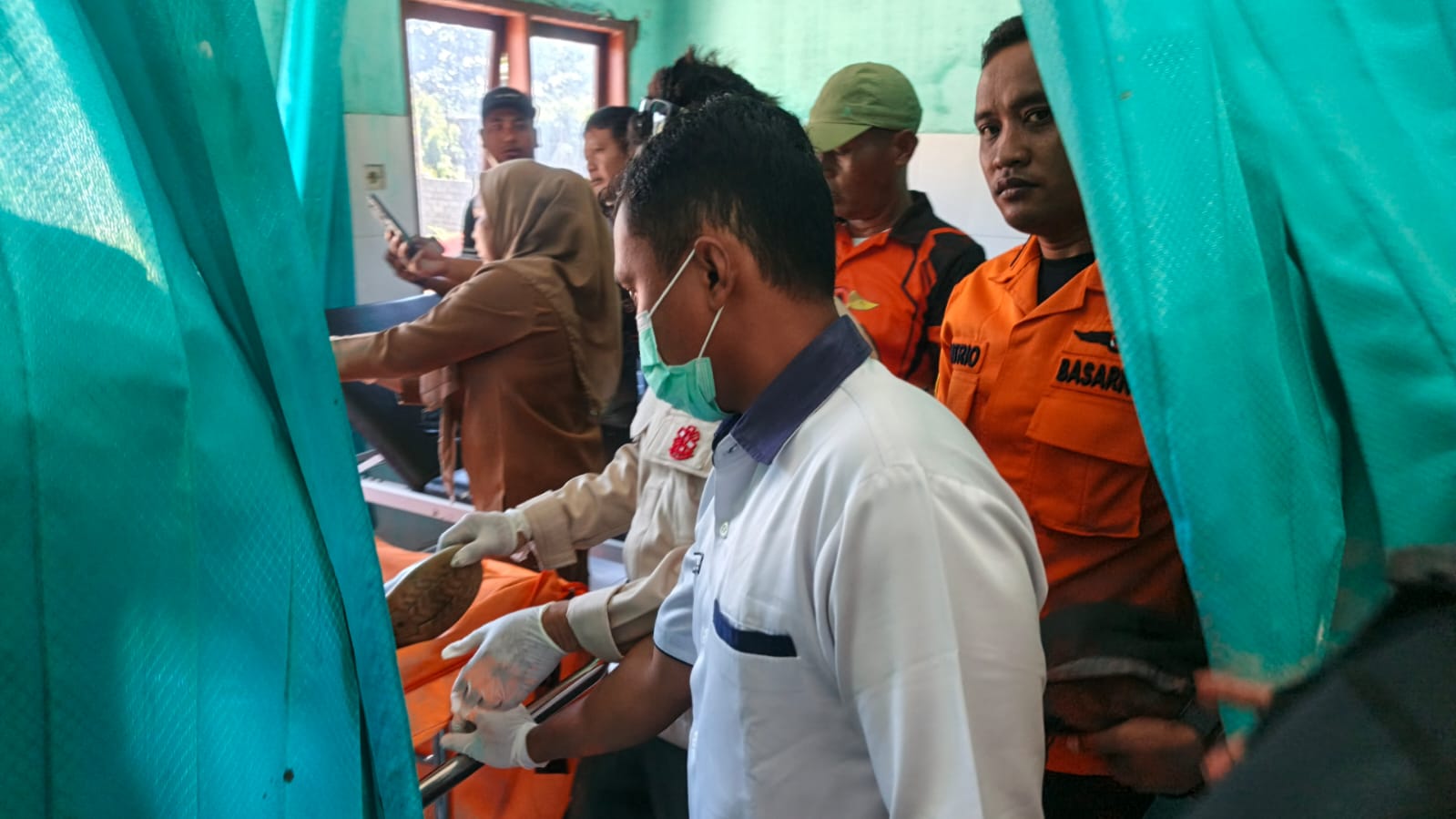 Suami Istri Hilang di Laut Sumbawa, Jenazah Korban Terakhir Ditemukan Pagi Ini