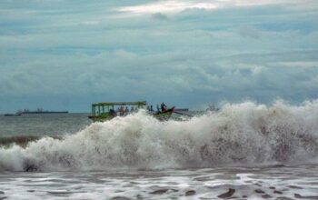 BMKG NTB Keluarkan Peringatan Dini Banjir Rob, Pesisir Lombok hingga Bima Diminta Siaga