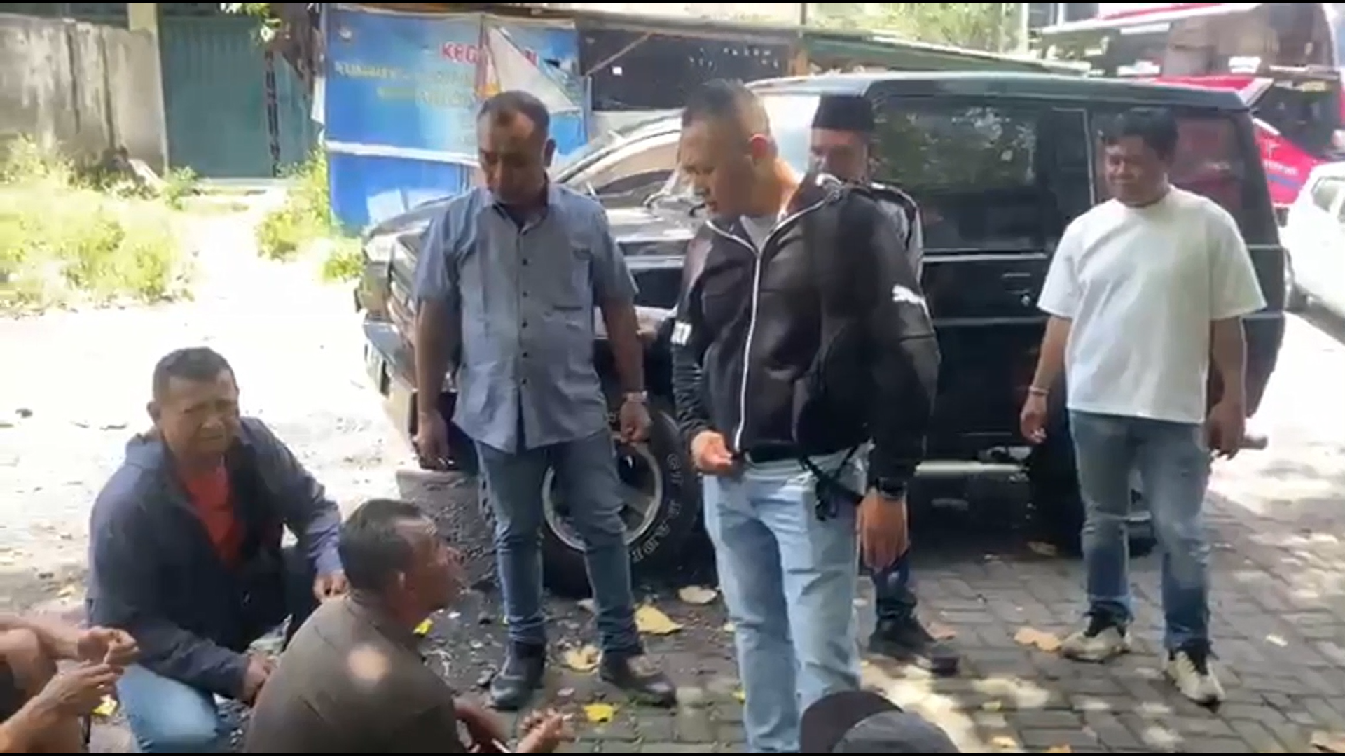 Jelang Nyepi & Lebaran, 8 Calo Tiket Diamankan di Terminal Mandalika