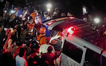 Lisa Pratiwi Dievakuasi Tengah Malam, Jasad Terjepit Batu