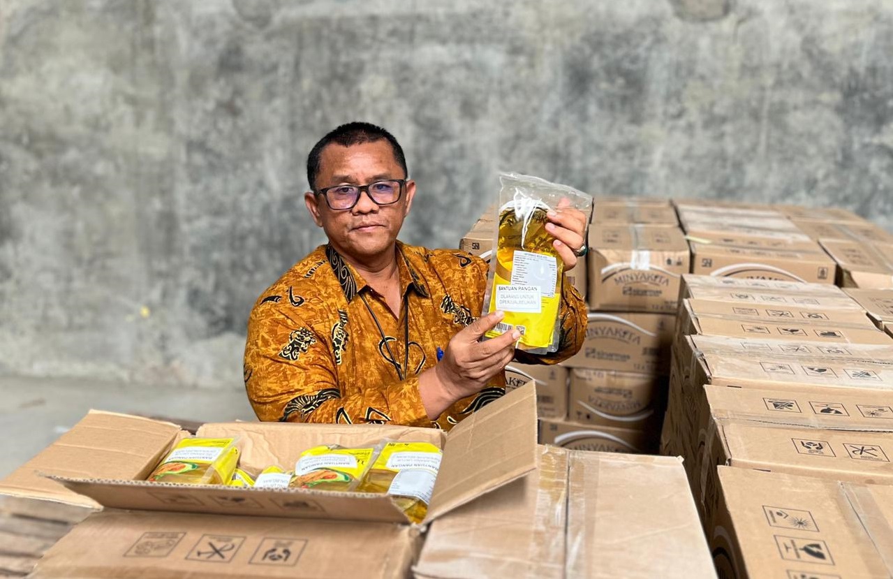 Distribusi “MinyaKita” di NTB Tembus 1,67 Juta Liter, Bulog Pastikan Pasokan Merata Hingga Pengecer
