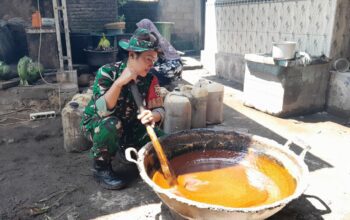 Babinsa Turun Tangan, Gula Aren Karang Bayan Naik Daun di Tengah Tren Kopi Kekinian