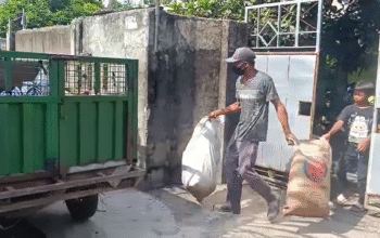 Inspiratif! Mukarram Menabung dari Sampah, Kini Dipanggil ke Tanah Suci