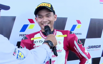 Arbi Menang Tipis 0,813 Detik di Superpole 600cc Mandalika