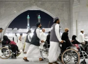 PPIH Tegas Larang Pungli Jasa Kursi Roda Jemaah Haji