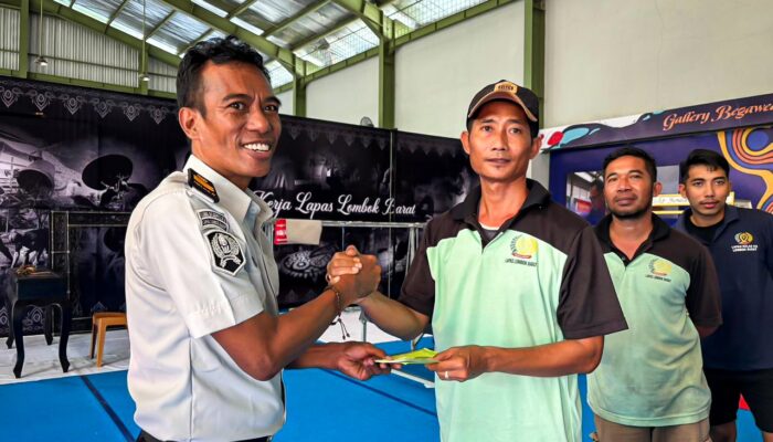 Lapas Lombok Barat Beri Narapidana Buku Tabungan dari Hasil Kerja