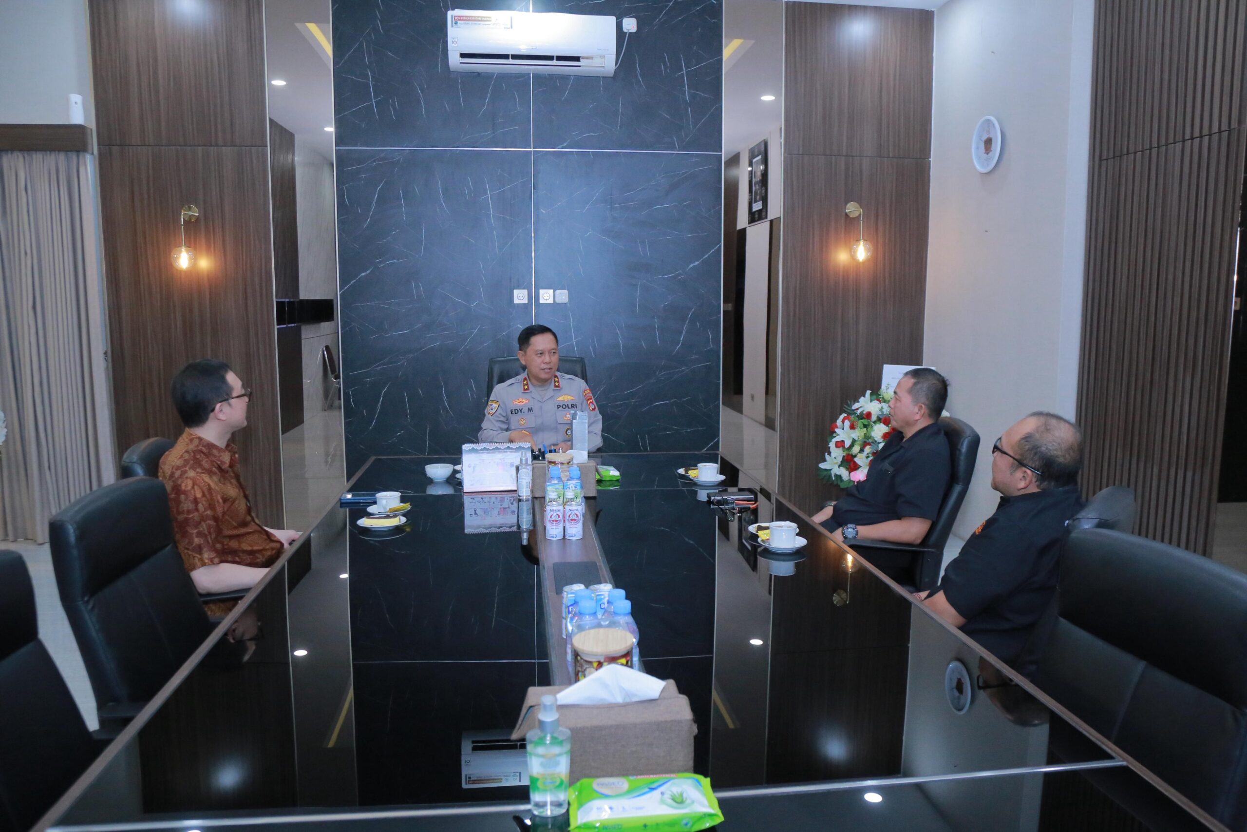 Kapolda NTB Gandeng ABUJAPI, Satpam Diminta Naik Kelas