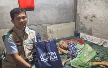 PLN NTB Tebar Senyum untuk Dhuafa, 586 Warga Terima Bantuan