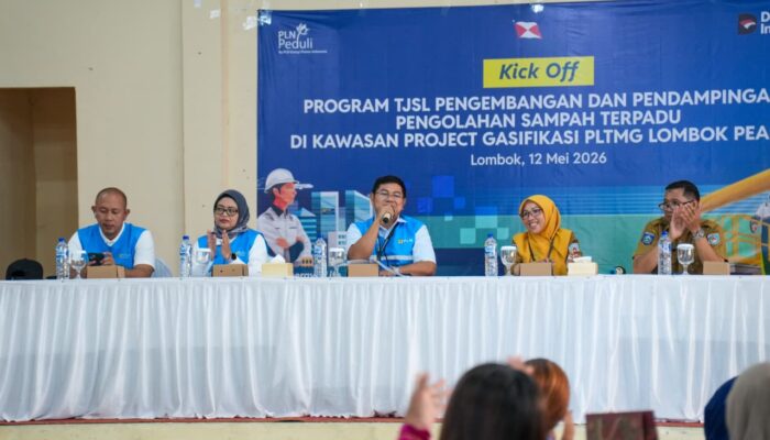 PLN EPI Sulap Sampah Pantai Mataram Jadi Bernilai Ekonomi